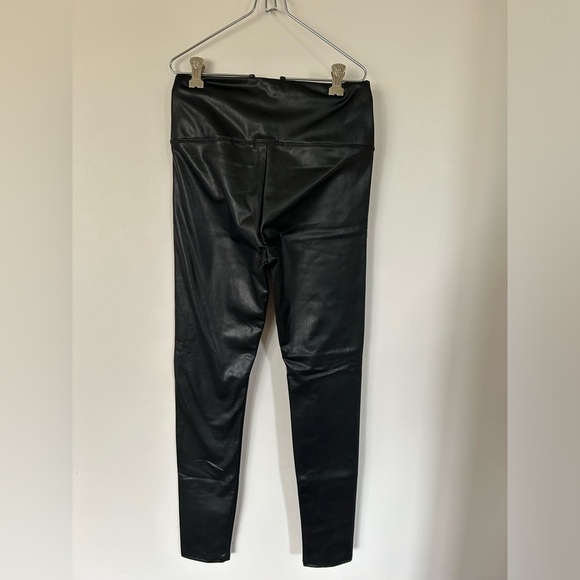 7 For All Mankind Vegan Leggings​ - Picture 6 of 7